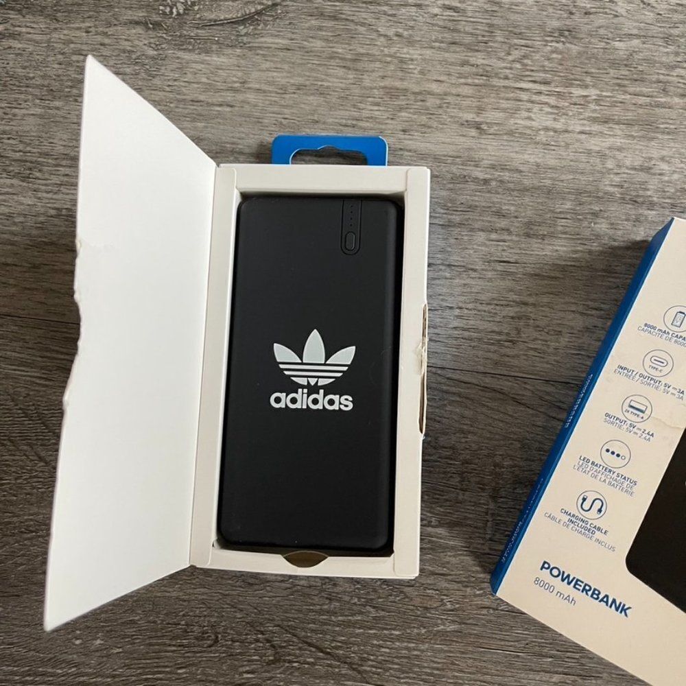 adidas Originals POWER BANK - Picture 3 of 5